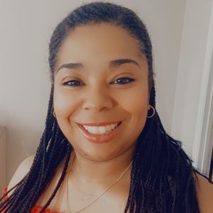 Meet your Posher, Janise